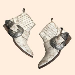 Matisse Understated Biker Boots